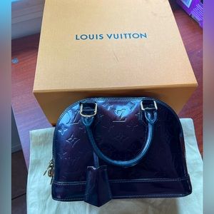 Louis Vuitton Alma BB Bag Vernis Patent.